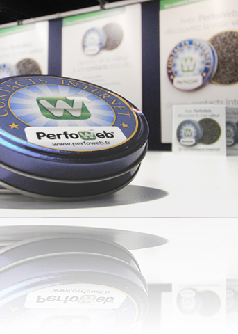 <br />PerfoWeb (outil de gestion de prospects) : conception graphique / stand campagne "caviar" (packaging et mini-livret)